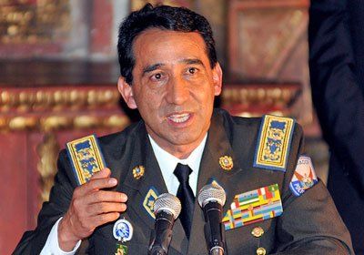 Renunció el jefe de la policía de Ecuador tras la sublevación de las fuerzas