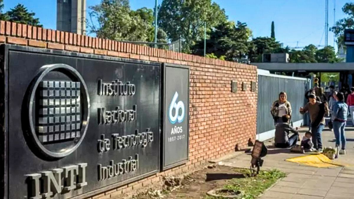 Las transformaciones en el INTI y el INV quedaron sin efecto tras la oficialización del Ejecutivo. Las transformaciones en el INTI y el INV quedaron sin efecto tras la oficialización del Ejecutivo.