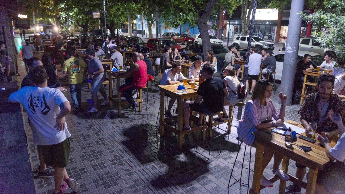 El decreto con las nuevas flexibilizaciones para Mendoza