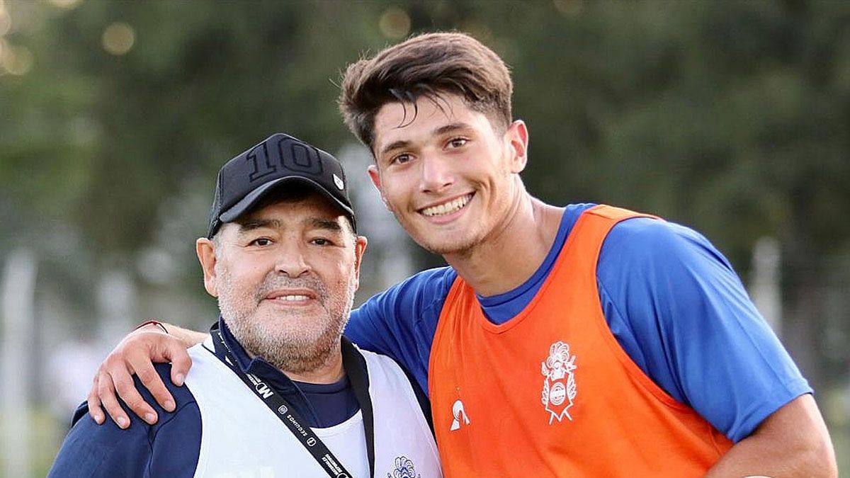 El astro Diego Maradona y Roberto Coluccci.