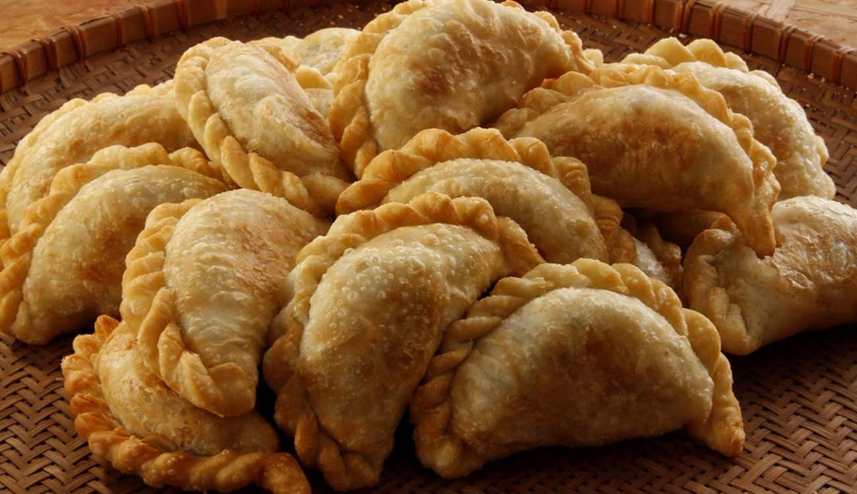 Las mejores empanadas de osobuco al vino tinto, una combinación de sabores inigualable. Las mejores empanadas de osobuco al vino tinto, una combinación de sabores inigualable.
