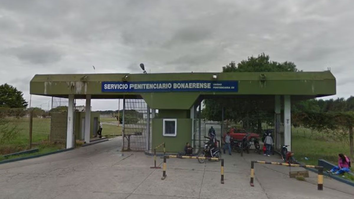 El padre de los menores intoxicados con cocaína fue detenido por orden judicial y alojado en el Penal de Batán. El padre de los menores intoxicados con cocaína fue detenido por orden judicial y alojado en el Penal de Batán.