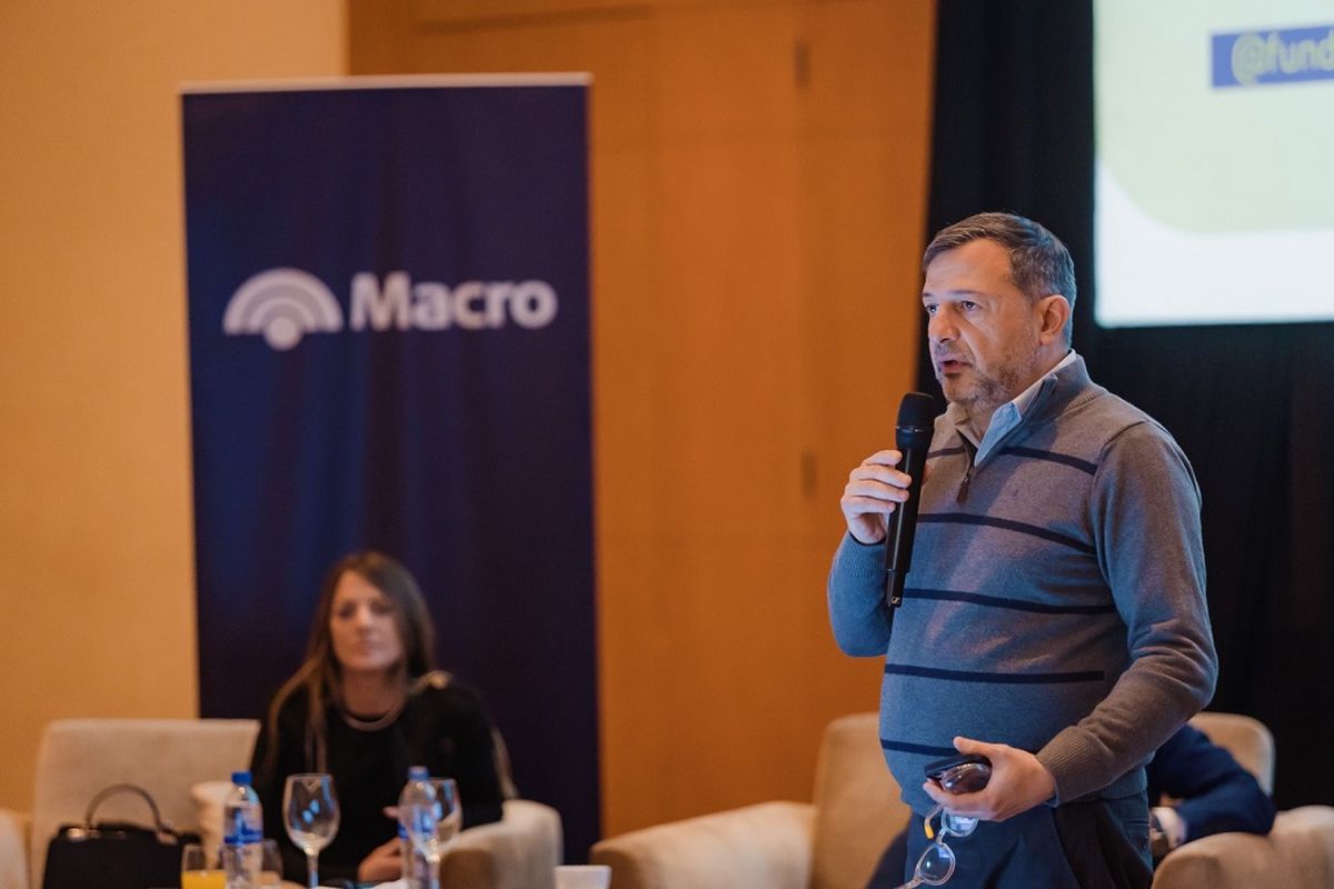 NAVES Argentina consta de un proceso integral de formación y acompañamiento, diseñado para potenciar el desarrollo de cada proyecto. NAVES Argentina consta de un proceso integral de formación y acompañamiento, diseñado para potenciar el desarrollo de cada proyecto.