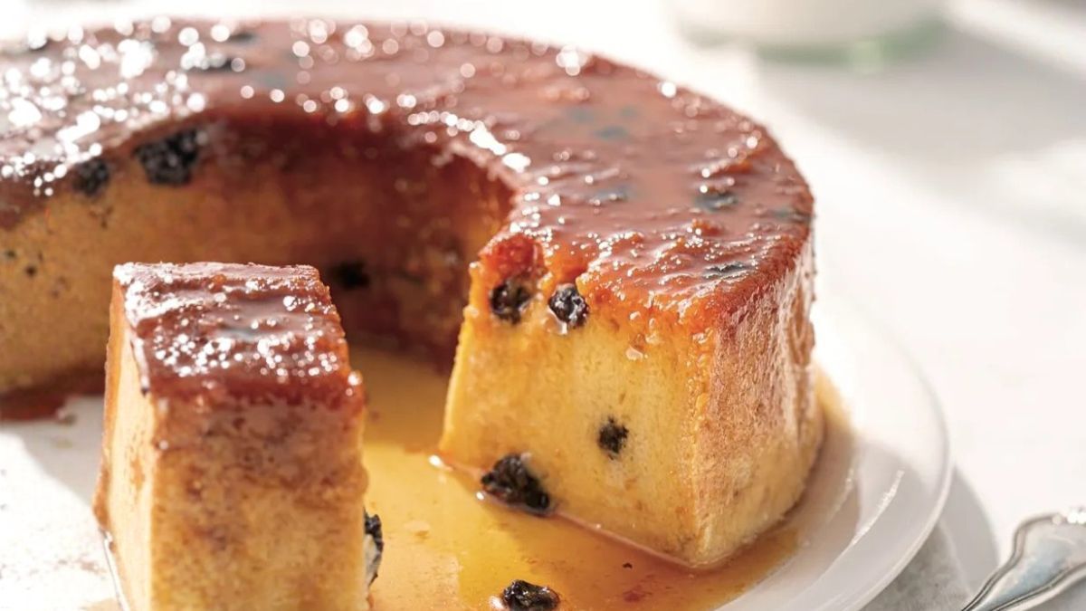 El budín de pan tradicional tiene una receta sencilla y un truco para potenciar su sabor.