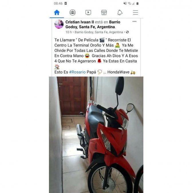 Indignación en Rosario. El mensaje del motochorro a su moto tras ser liberado: "Te llamaré De Película, recorriste el centro, la terminal, Oroño y más. Ya me olvidé todas las calles por donde te metiste en contra mano. Gracias a Dios y a esos cuatro que no te agarraron, esto es Rosario, papá"