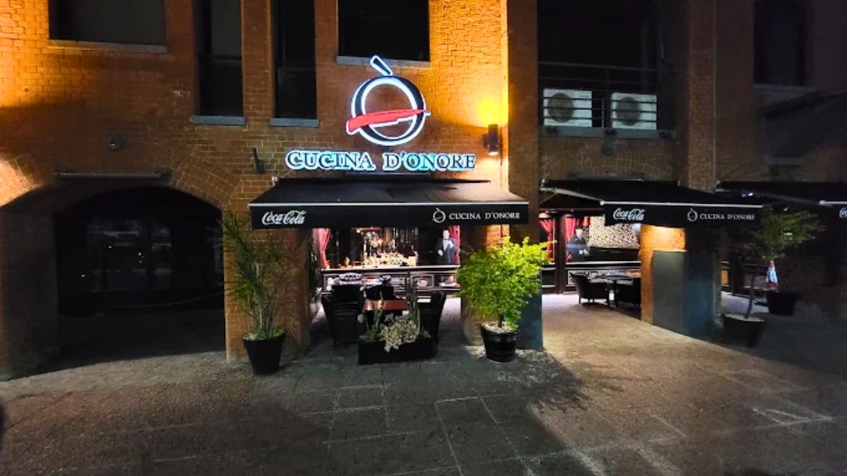 El bodegón está ubicado en el corazón de Puerto Madero. El bodegón está ubicado en el corazón de Puerto Madero.