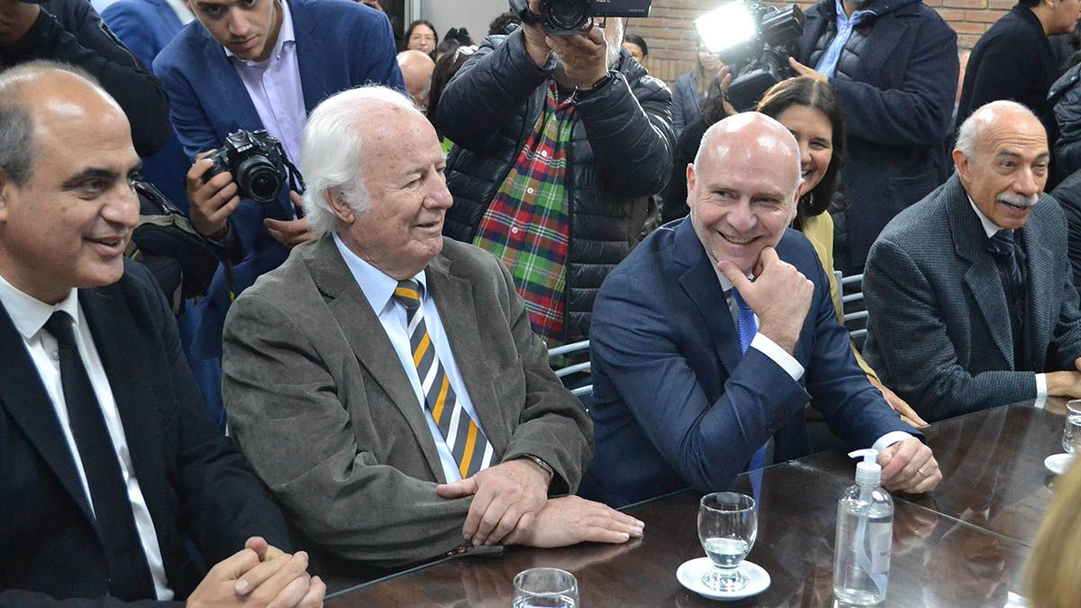 Adaro, Llorente, Garay y Valerio, de la Suprema Corte de Justicia, durante la discusión legislativa de la reforma.
