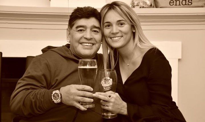 ¡Se casa Maradona!