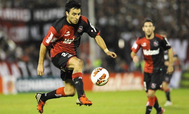 Newells: Hoy se definiría en Porto Alegre la venta de Nacho Scocco