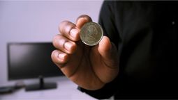 Esta moneda de 1 centavo te hará millonario. Esta moneda de 1 centavo te hará millonario.