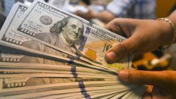 Consultoras prevén que el dólar terminará el año en $51