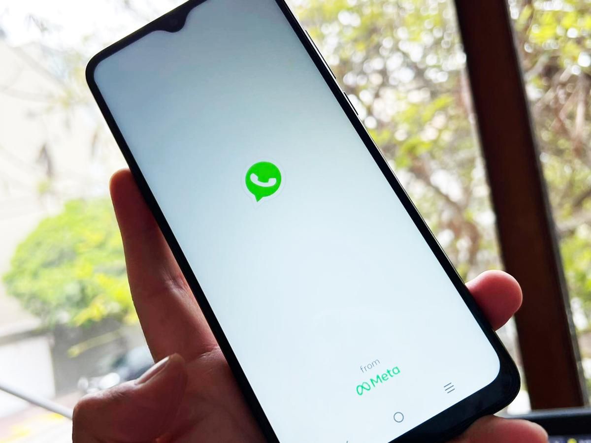 Tecnología. WhatsApp prohibirá la app a los que tengan estas aplicaciones.