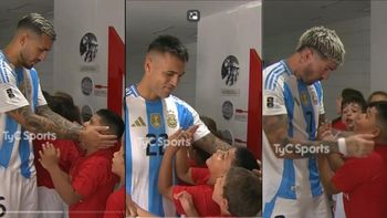 El video del niño que le pidió la camiseta a todos los jugadores de la Selección Argentina