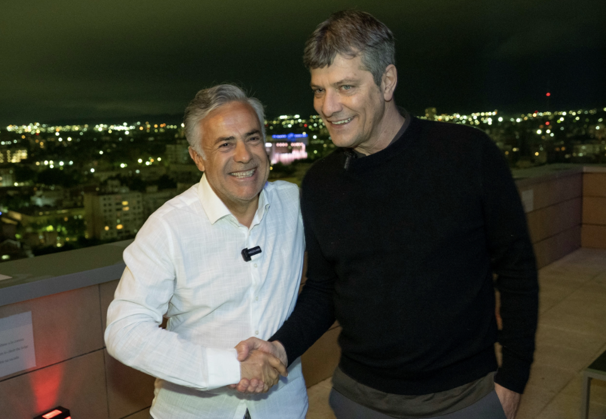 Alfredo Cornejo y Mario Pergolini, en una charla distendida. Alfredo Cornejo y Mario Pergolini, en una charla distendida.