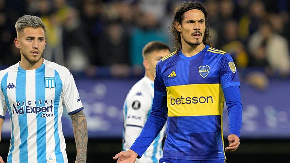 Edinson Cavani, durante el partido de ida de la Libertadores entre Boca y Racing.