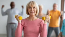 La clave para que adultos mayores ganen masa muscular.