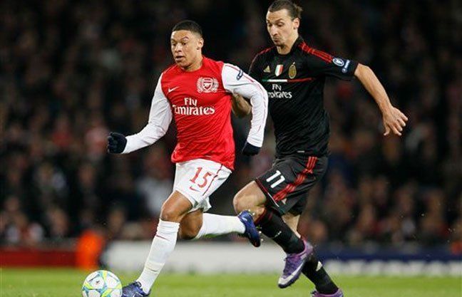 El Milan y Benfica pasaron a los cuartos de final de la Champions League