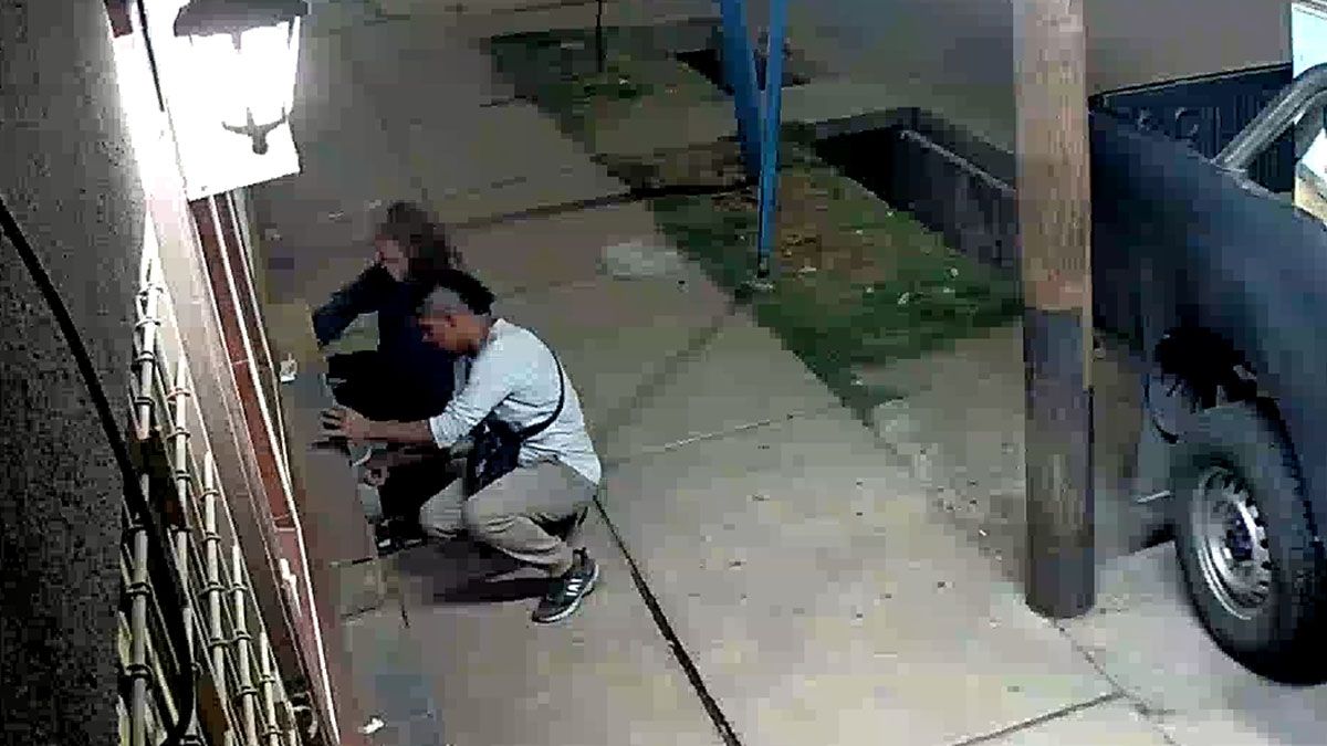 Los ladrones de caños de cobre de gabinetes de gas de Maipú fueron atrapados en Godoy Cruz.