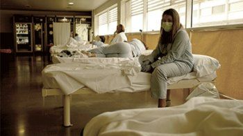 El coronavirus, de récord en récord en España: de muertos y caídas de empleo
