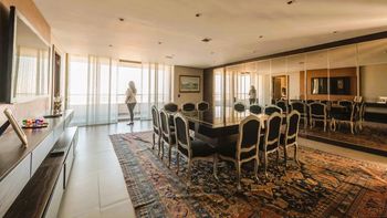 El lujoso penthouse de Daniel Vila en el que se alojaron Luisana Lopilato y Michael Bublé