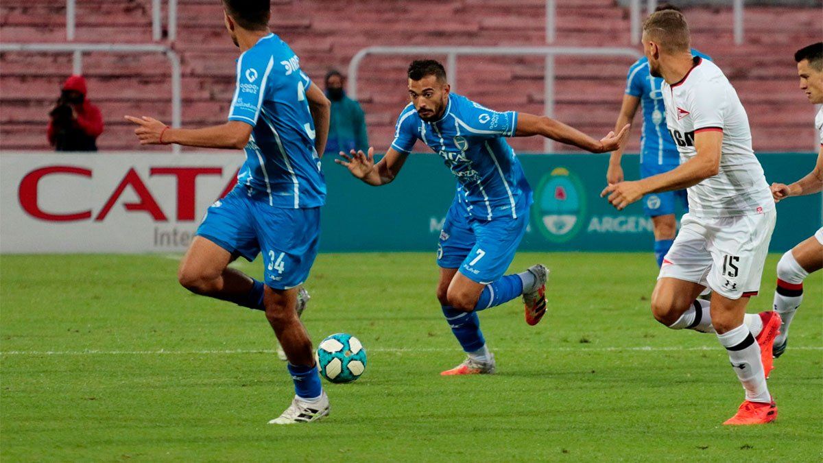 Victorio Ramis volvió a sumar minutos de juego con el Gato Oldrá. (Fotos Prensa Godoy Cruz).