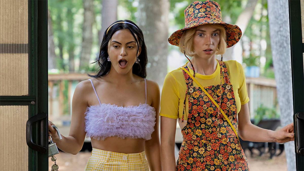 Camila Mendes y Maya Ray Thurman Hawke protagonizan esta divertida película adolescentes de Netflix.