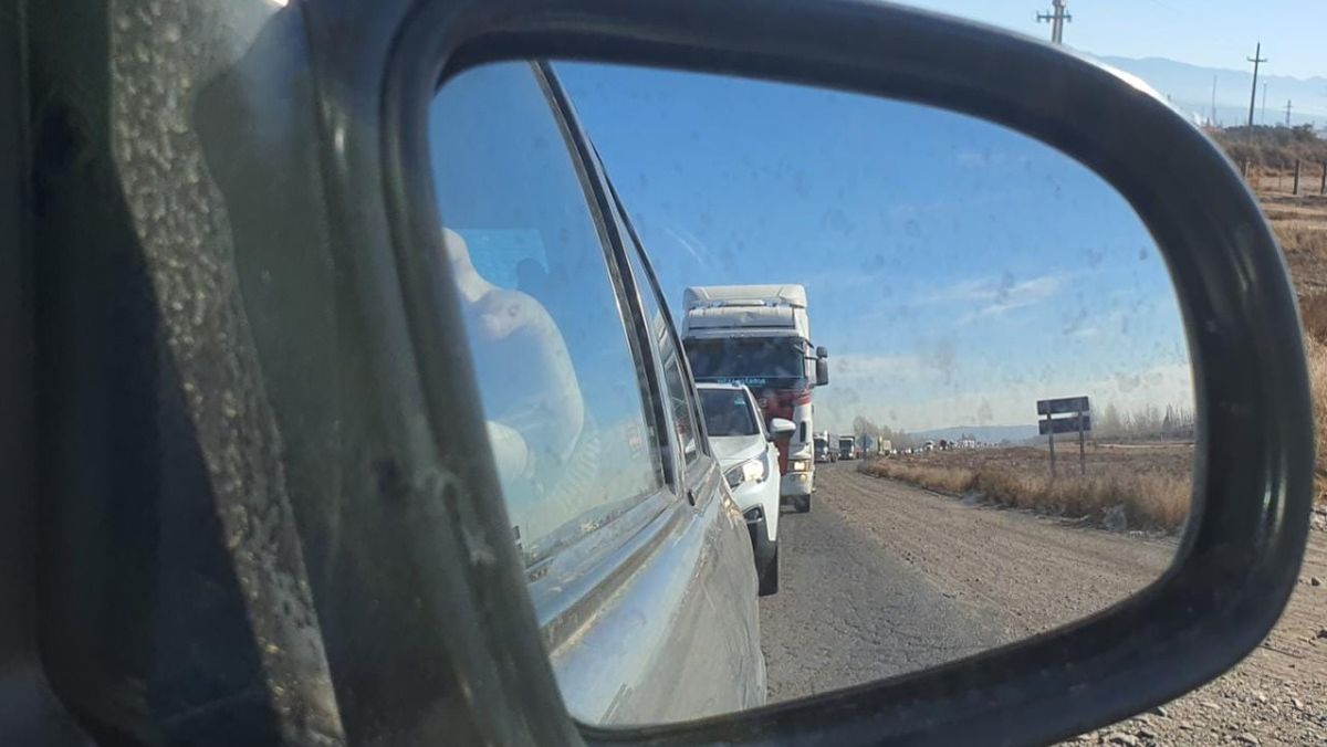 Largas filas se vieron este martes sobre ruta 7.