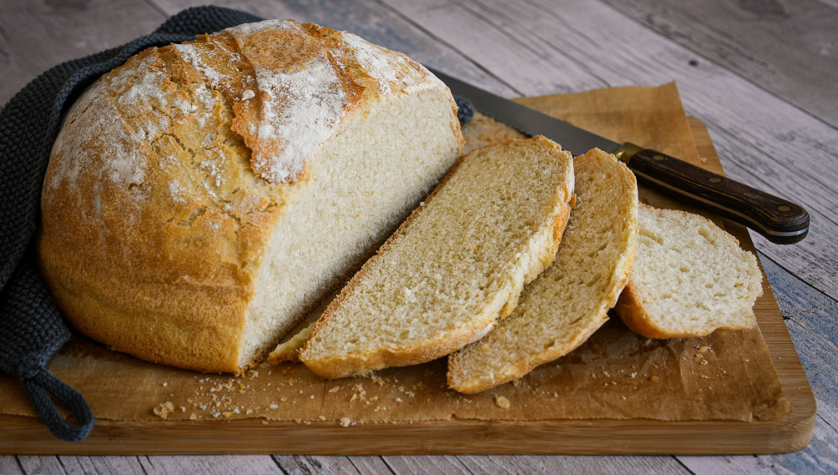 El truco del panadero que revela donde guardar el pan para que se conserve fresco