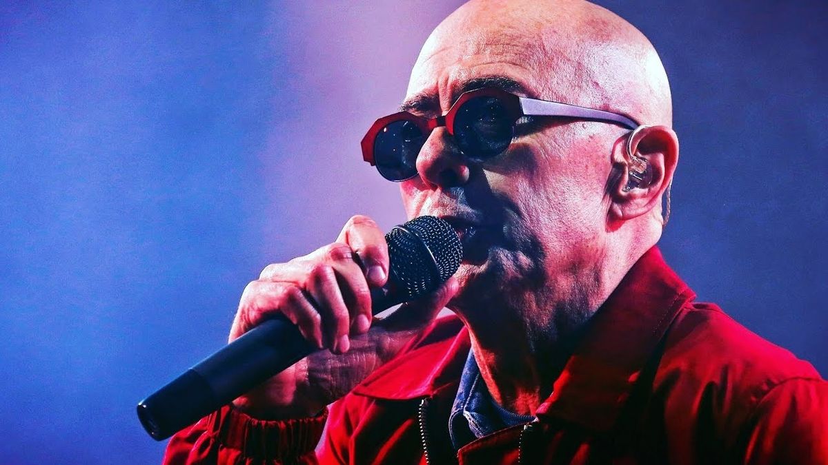 Habló de todo. Indio Solari íntimo: política, fútbol, Skay, Maradona y su enfermedad.