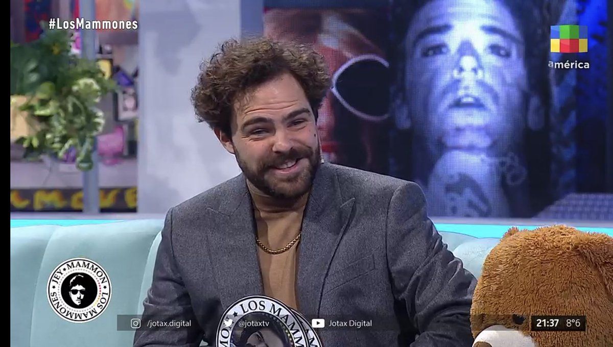 ¡Tremendo! El mal momento de Peter Lanzani en Casi Ángeles: 