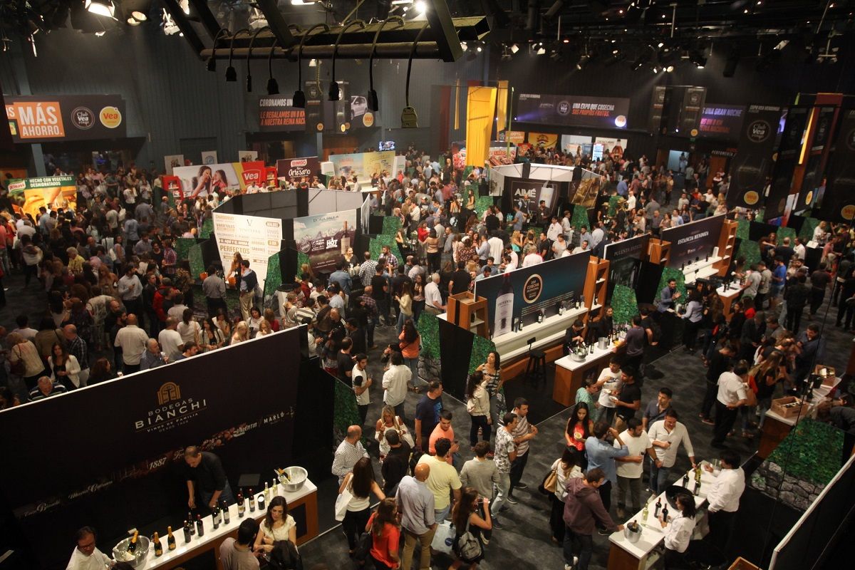  Vea acompaña los festejos vendimiales con una súper nueva edición de su destacada Expo. Vea acompaña los festejos vendimiales con una súper nueva edición de su destacada Expo.