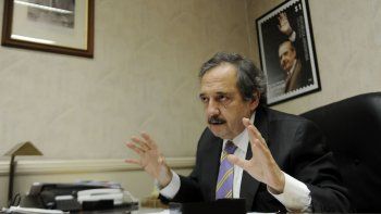  Alfonsín cuestionó a los opositores que critican la vacuna rusa 