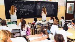 Los docentes y celadores que dependen de la DGE recibieron por error del Banco Nación un doble depósito del ítem de útiles.