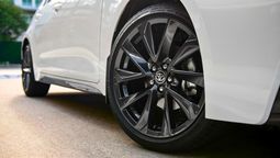 El Toyota Corolla llega con algunos cambios que hacen que aumente su precio.