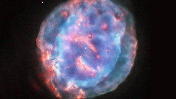 Espléndida y bella imagen de una nebulosa planetaria