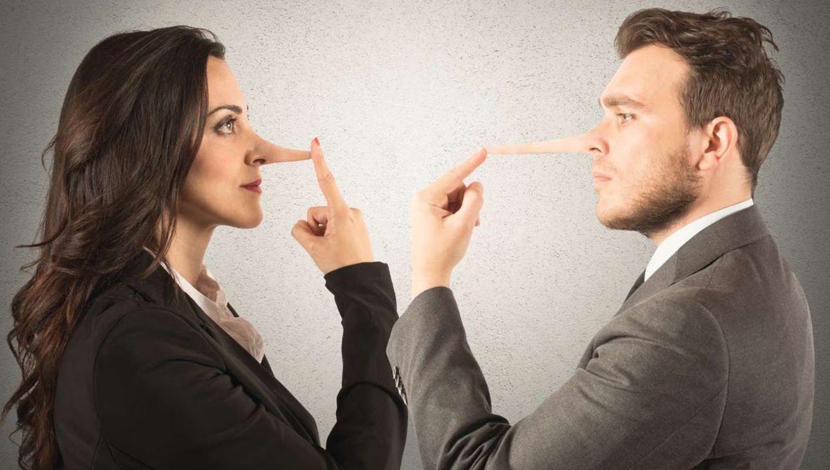 El truco psicológico infalible para detectar cuando una persona te está mintiendo