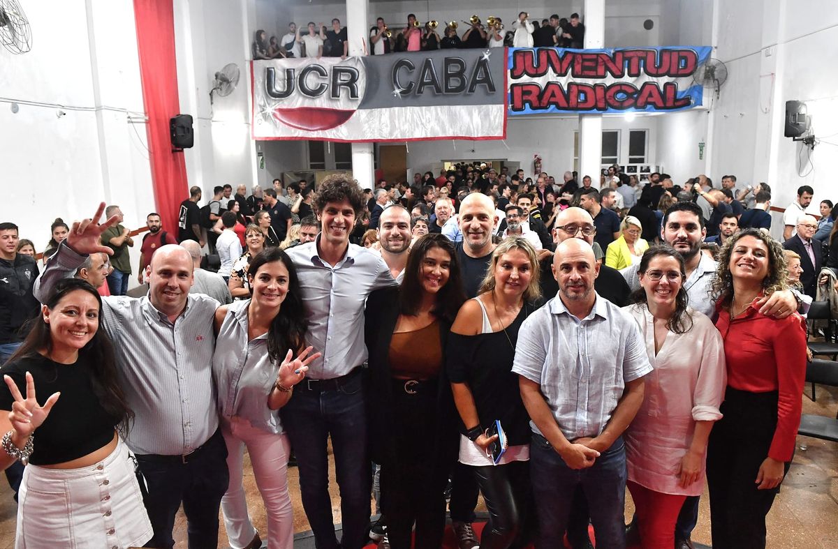 Martín Lousteau recibió el respaldo de la Juventud Radical. Martín Lousteau recibió el respaldo de la Juventud Radical.