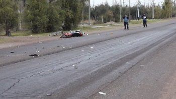 Un futbolista que chocó con un ciclista murió atropellado
