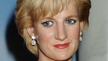 Una foto en bikini de Lady Di es furor en las redes sociales