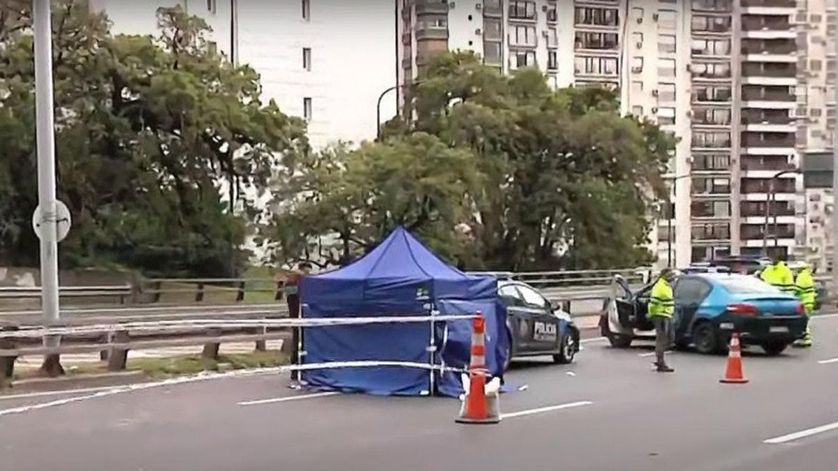 El polista Cruz Novillo Astrada, quien atropelló y mató a un joven en Retiro, fue liberado pero quedó imputado por homicidio culposo El polista Cruz Novillo Astrada, quien atropelló y mató a un joven en Retiro, fue liberado pero quedó imputado por homicidio culposo