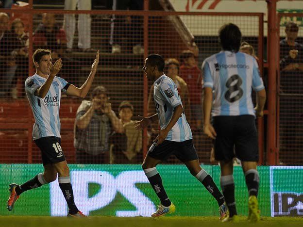 Racing venció a Argentinos y lo dejó al borde del descenso
