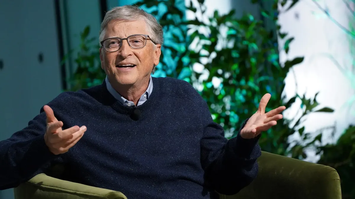 Bill Gates habló del futuro con la inteligencia artificial.