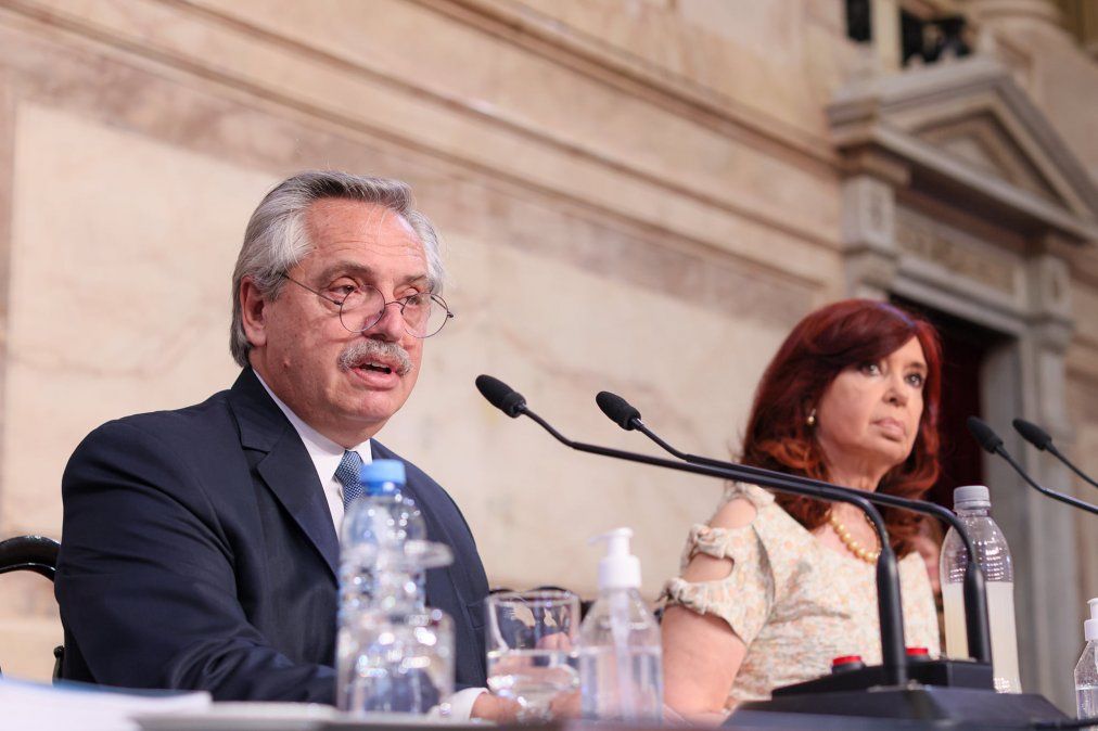 Alberto Fernández y Cristina Kirchner en el Congreso de la Nación.