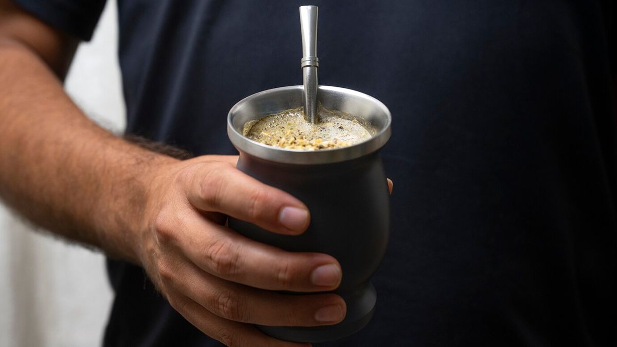 Cómo limpiar la bombilla del mate y eliminar todas las bacterias. Cómo limpiar la bombilla del mate y eliminar todas las bacterias.