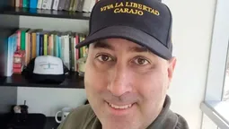 Fernando Cerimedo, especialista en campañas a través de redes sociales, está detendio en Bolivia.