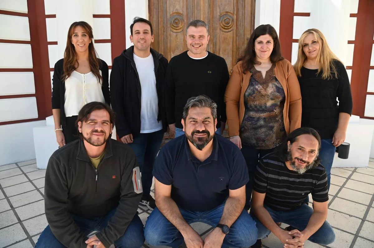Melisa Malanca, concejal de Godoy Cruz junto al ministro Tadeo García Zalazar y el actual intendente Diego Costarelli. Melisa Malanca, concejal de Godoy Cruz junto al ministro Tadeo García Zalazar y el actual intendente Diego Costarelli.