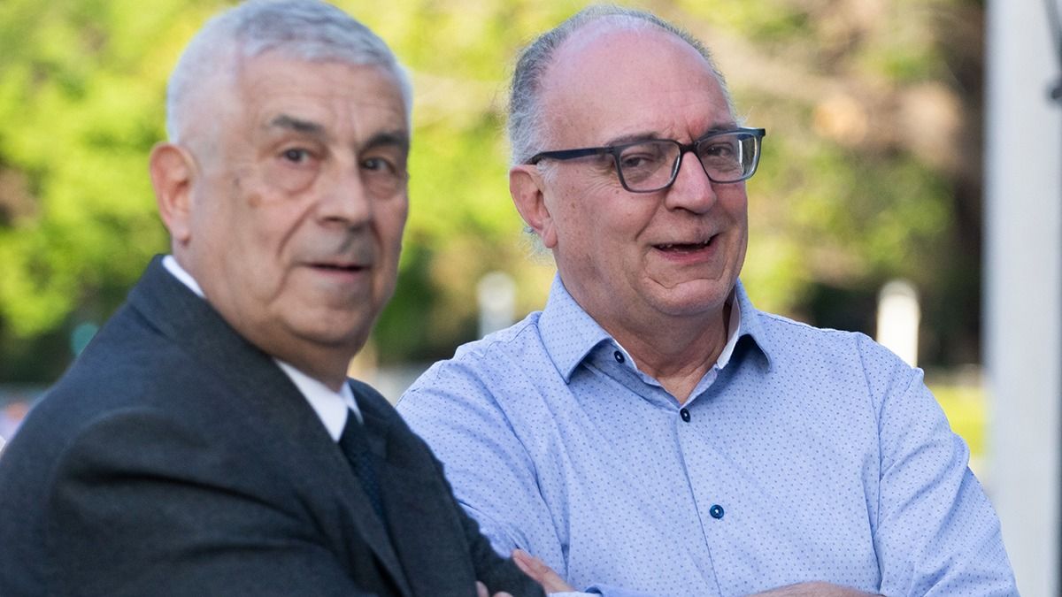 Carlos Aznar y José Luis Domenech, secretario y vicepresidente a cargo de la presidencia de la Fundación Liceístas de Cuyo.