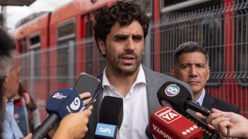 El ministro Mema confirmó que el transporte público funciona al 100% en Mendoza a pesar del paro El ministro Mema confirmó que el transporte público funciona al 100% en Mendoza a pesar del paro