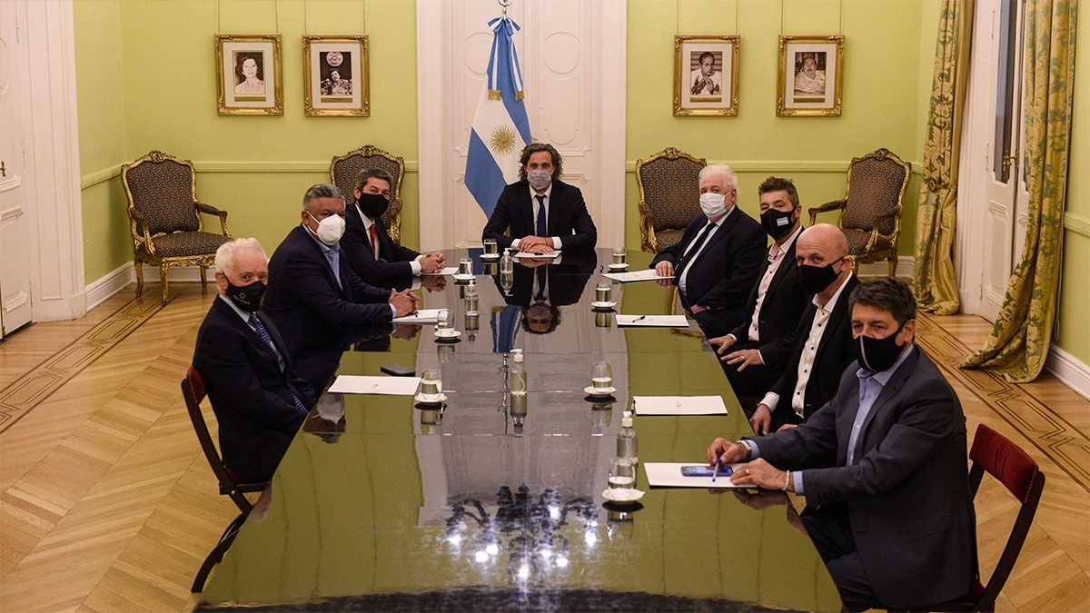 Cuándo vuelven la Primera Nacional y las otras categorías