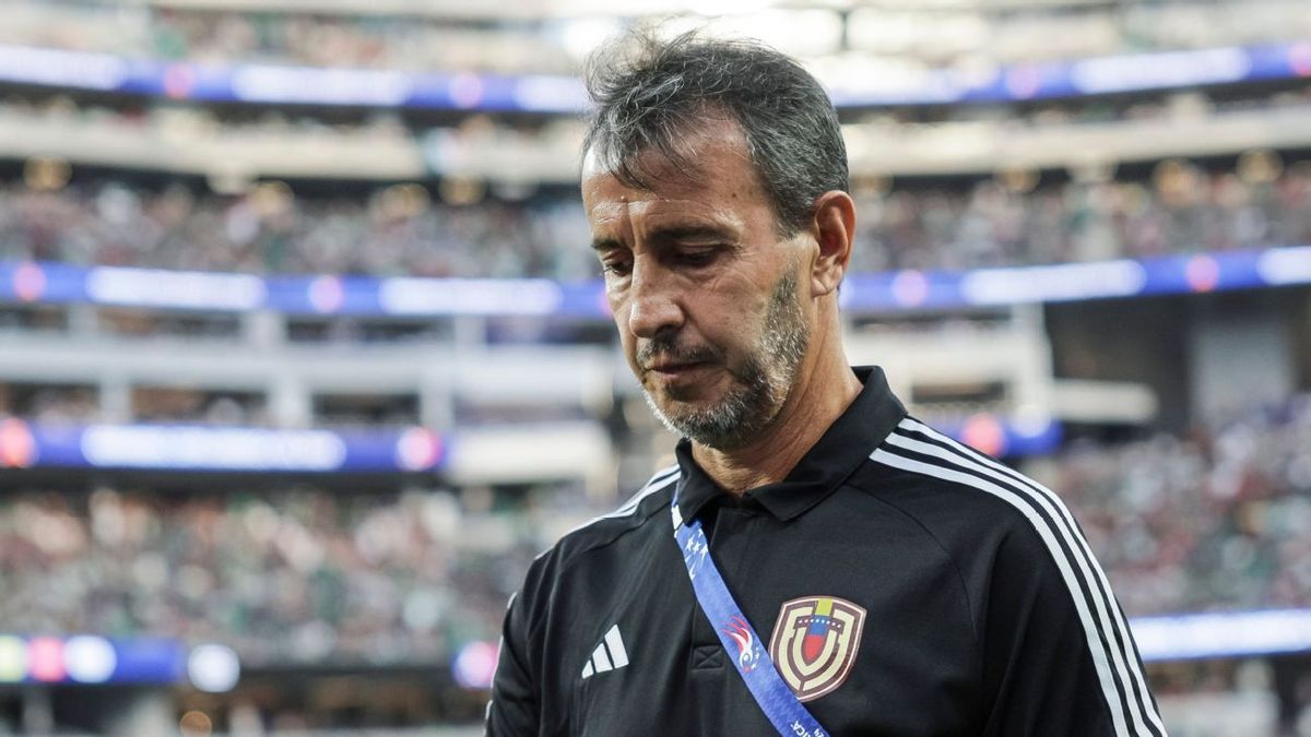 El entrenador fue criticado por su postura.